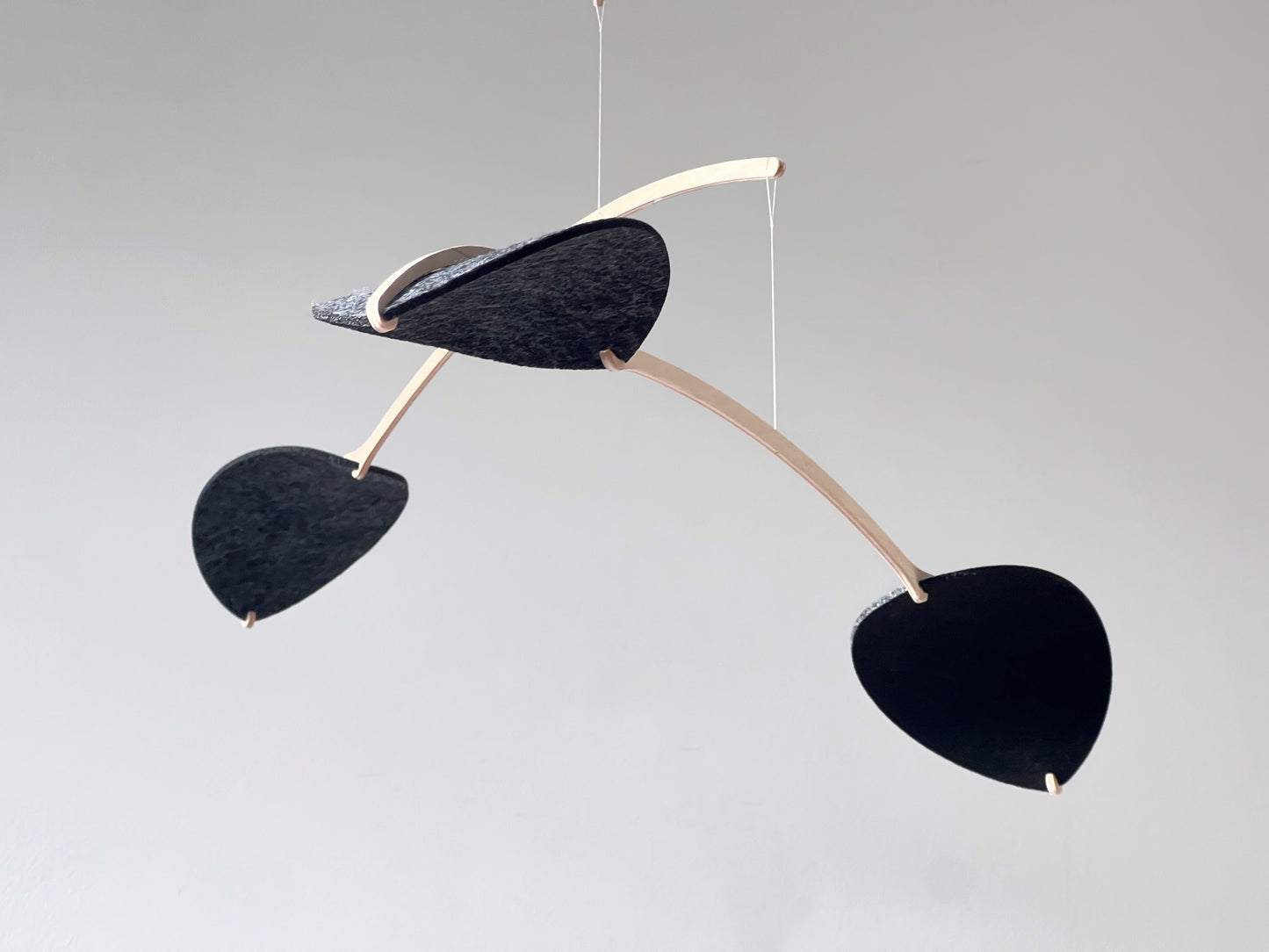 black Large Kinetic Mobile Sculpture. Adult & Baby Mobile, XL Calder Hanging Mobile, Giant Mid Century Modern Art, Scandi Nursery Ceiling Feature, nursery mobile, modern art mobile, large hanging art mobile large leaf mobile art, hanging sculpture