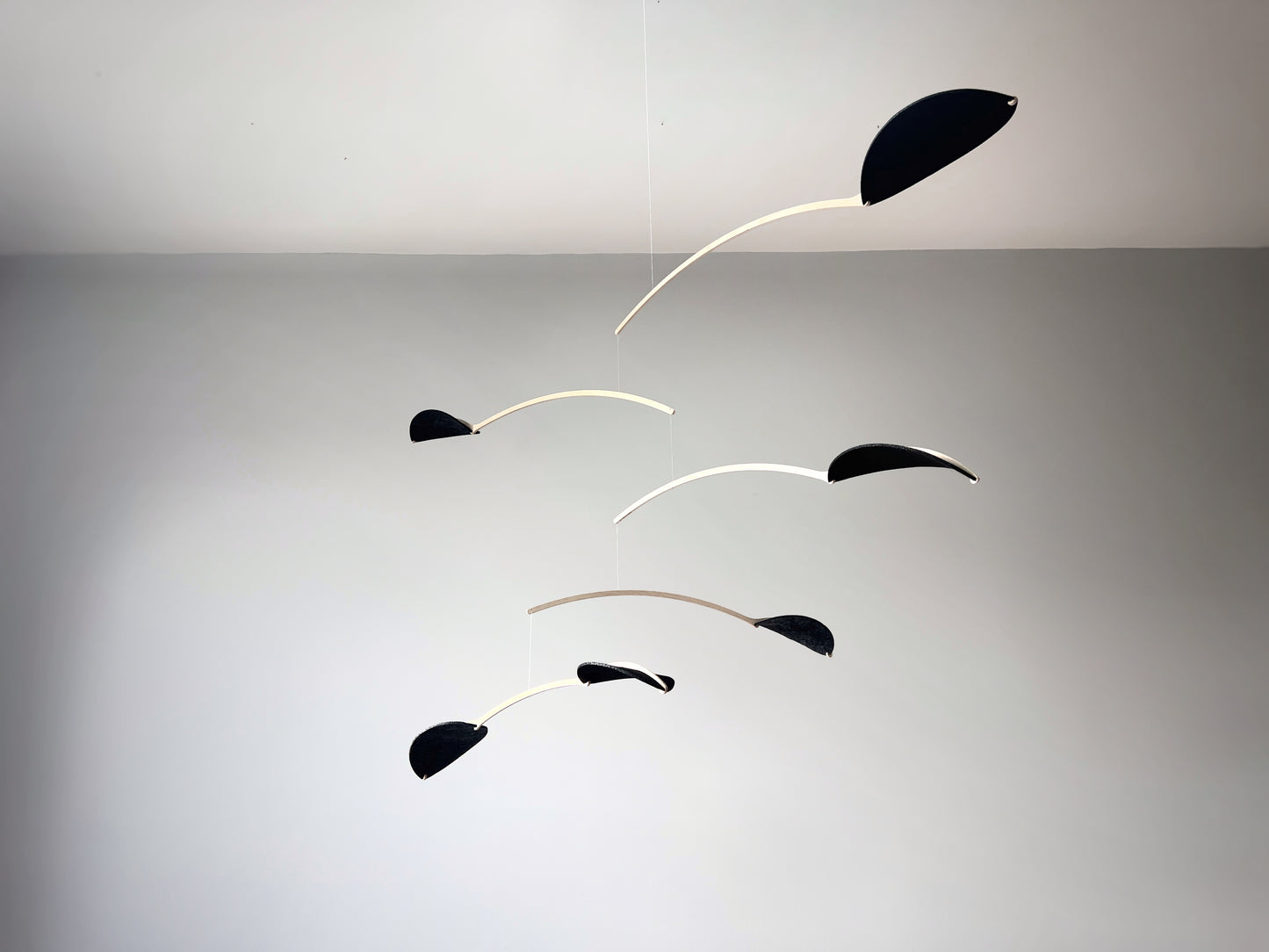 black Large Kinetic Mobile Sculpture. Adult & Baby Mobile, XL Calder Hanging Mobile, Giant Mid Century Modern Art, Scandi Nursery Ceiling Feature, nursery mobile, modern art mobile, large hanging art mobile large leaf mobile art, hanging sculpture
