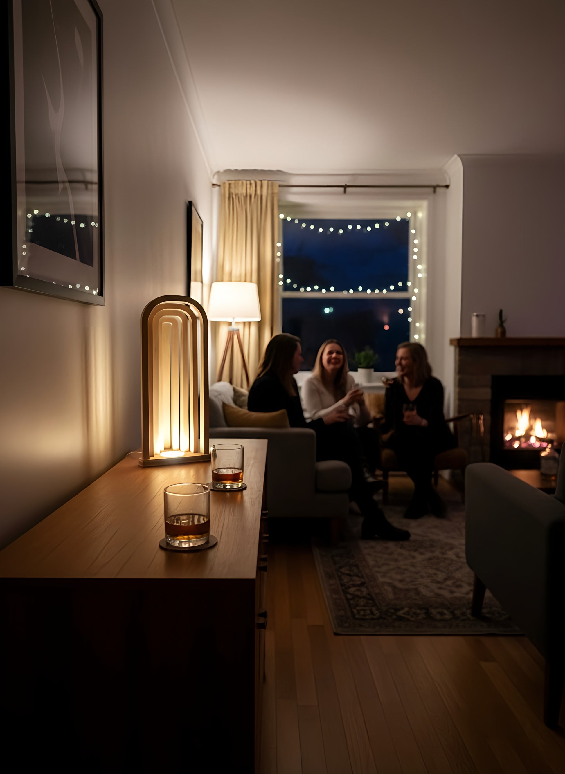 This is more than just a beautiful wooden table lamp; it's a fully customizable lighting solution:

Tri-Colour Temperature: Easily select your preferred light mode:

Warm Light: Creates a cozy, hygge atmosphere for relaxation and mood lighting.

Natural Light: Perfect task lighting for reading or working at your desk.

Cool Light: A bright, crisp light for a modern look.

Seamless Dimmability: Adjust the LED brightness precisely to suit any time of day or social setting.

USB Powered Convenience: The low-vo